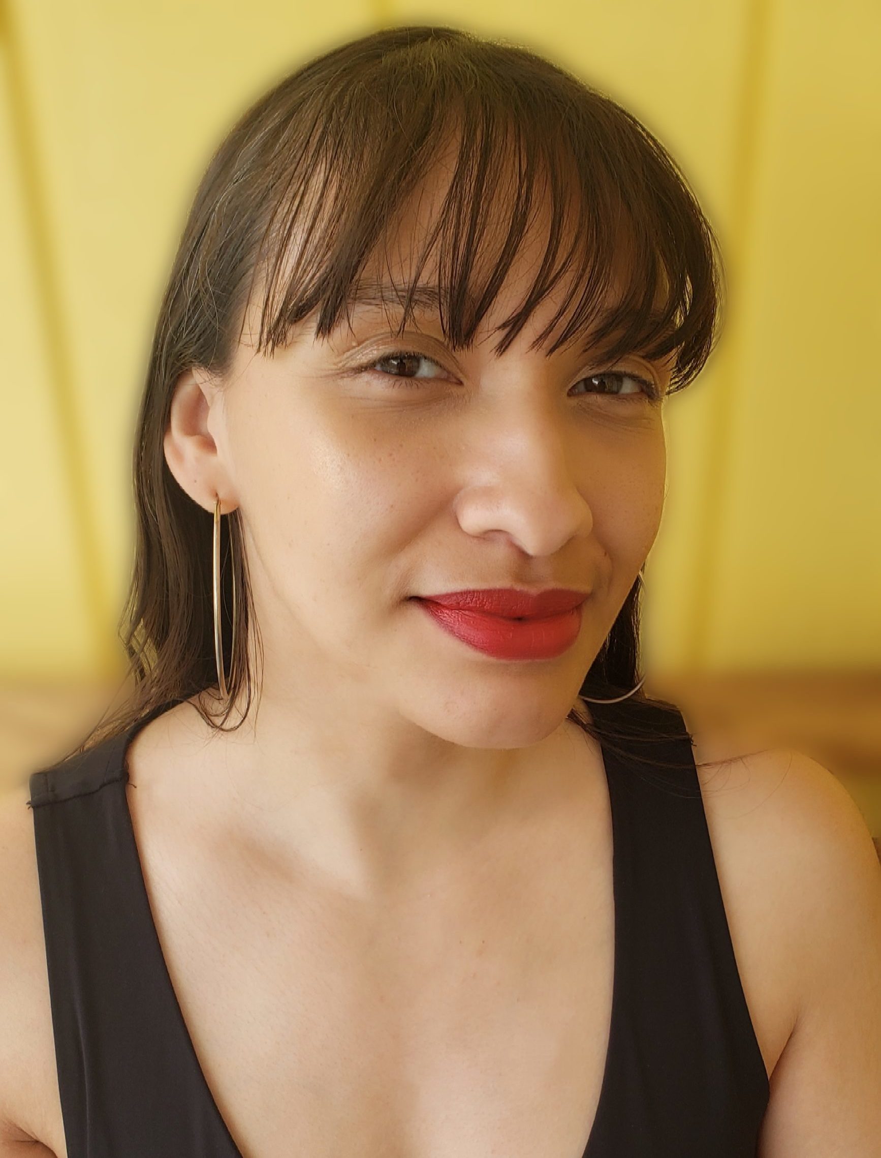 Headshot of Rebeca Cintrón-Loáisiga